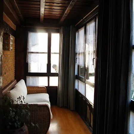 Turistico Valdebaro אכסניה *