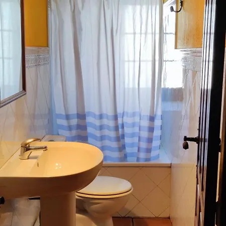 Turistico Valdebaro Hostel *