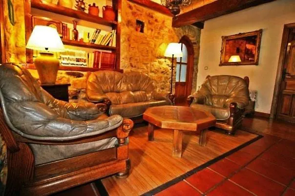 Turistico Valdebaro Camaleño