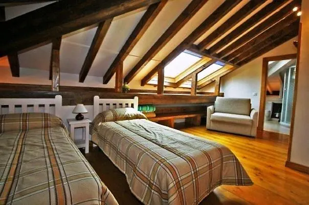 Turistico Valdebaro * Camaleño