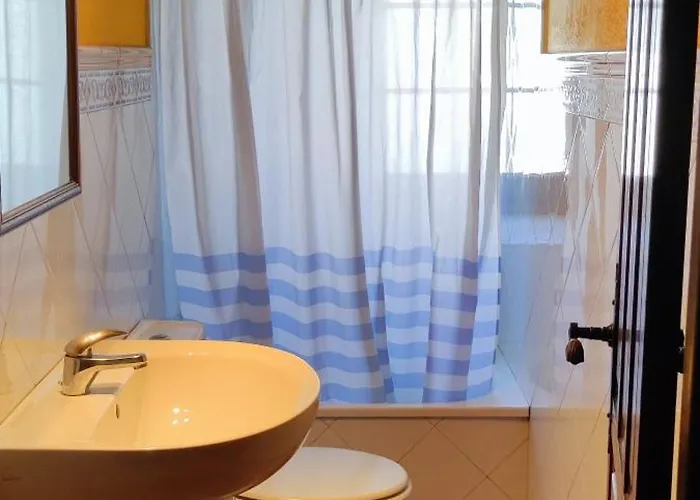 Turistico Valdebaro Hostel *